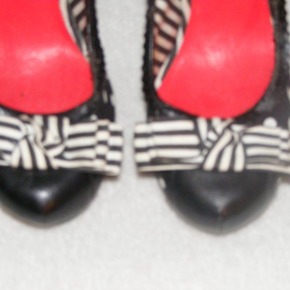 Fun Heels Size 9.5 - Picture 4 of 10